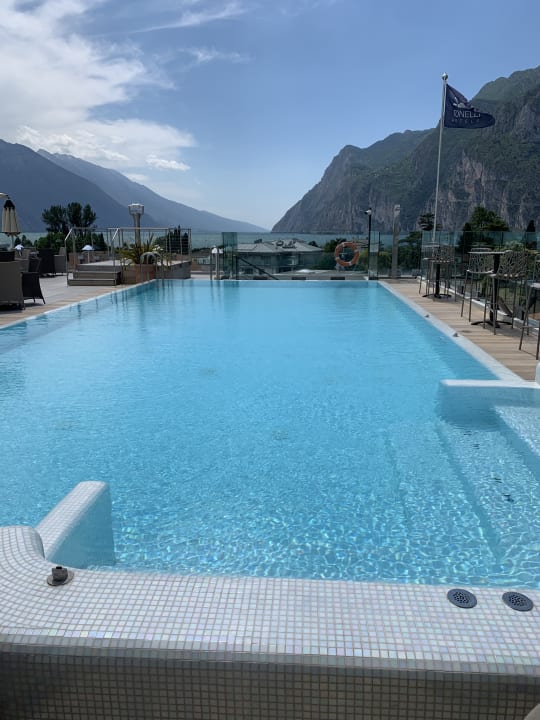 Pool Hotel Kristal Palace - TonelliHotels