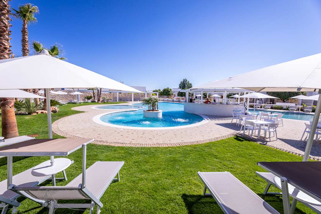 Pool Marelive - CDSHotels