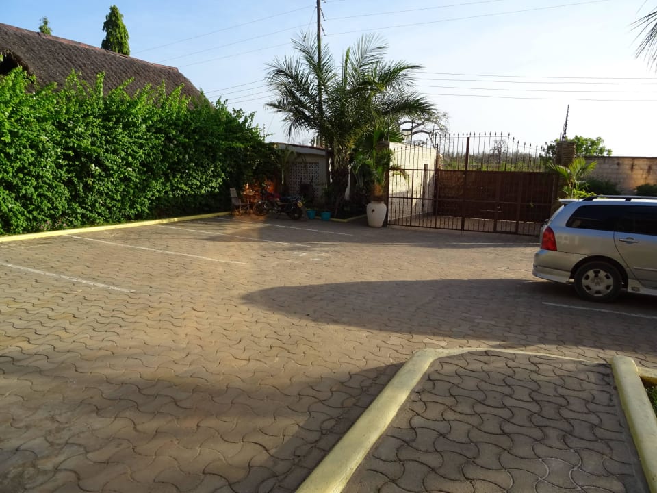 Parkplatz Amani Luxury Apartments