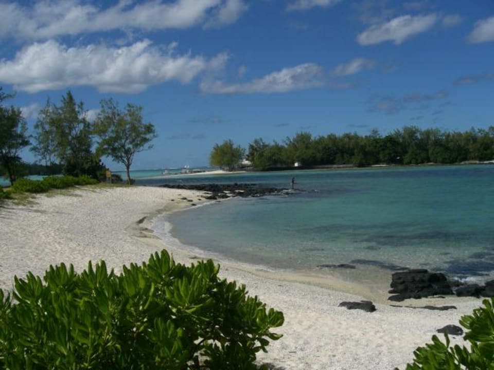 Strand direkt am Hotel Shandrani Beachcomber Resort & Spa