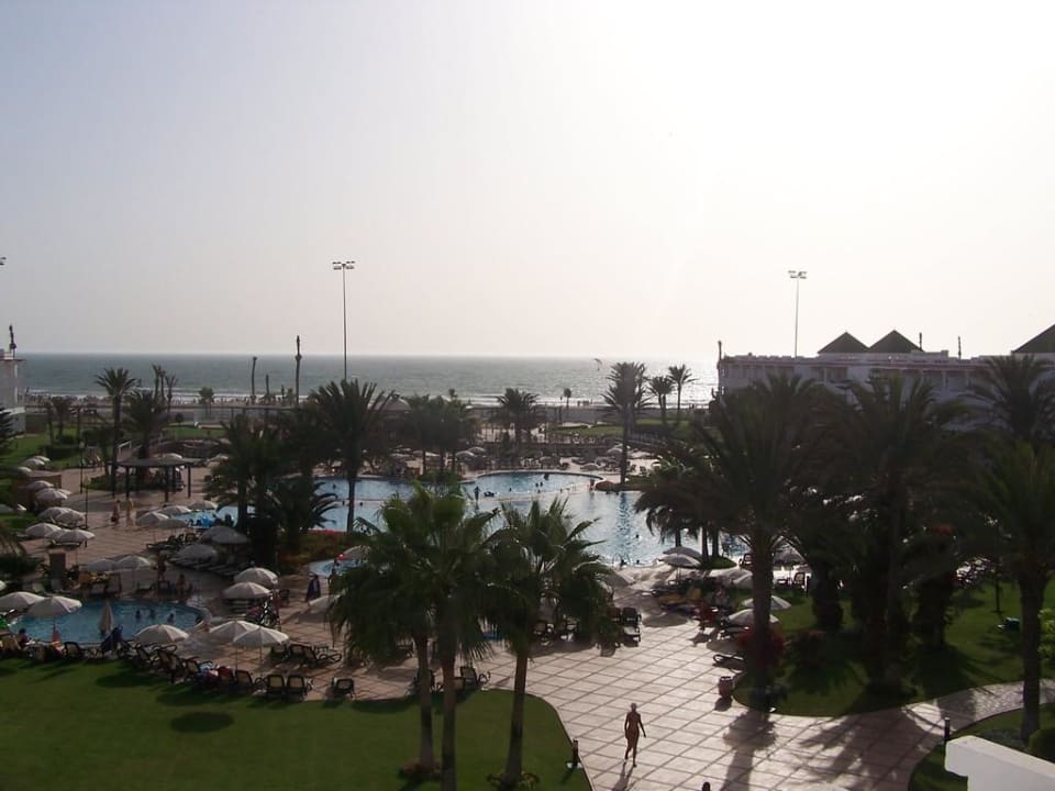 Garten/Pool Iberostar Waves Founty Beach