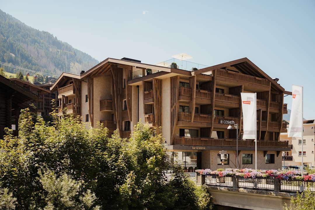 Außenansicht Hotel Cosmea