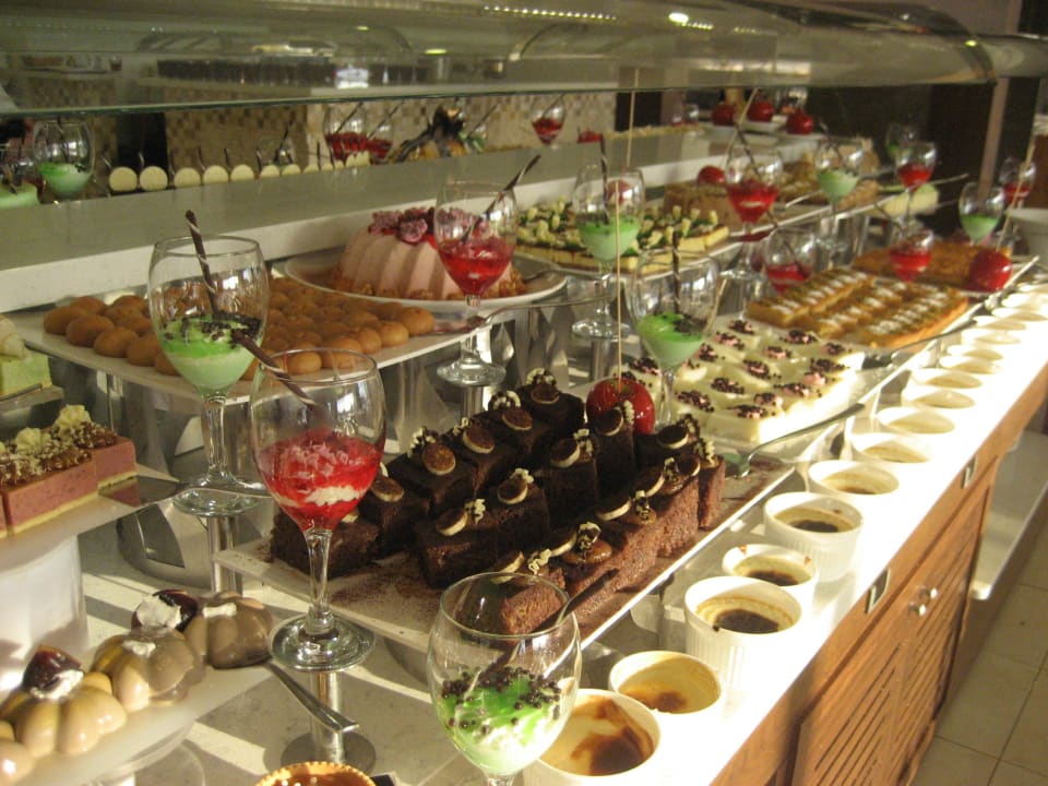 Essen  Ramada Resort Kusadasi & Golf