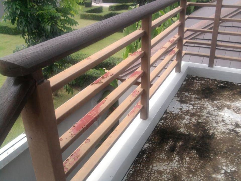 Vermodert und schmutzig Hotel AKA Resort Hua Hin