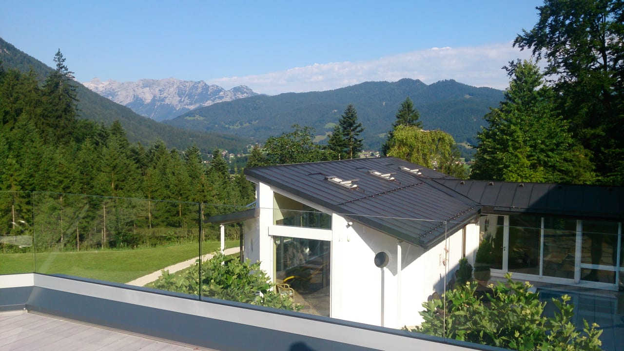 Pool Alm- & Wellnesshotel Alpenhof