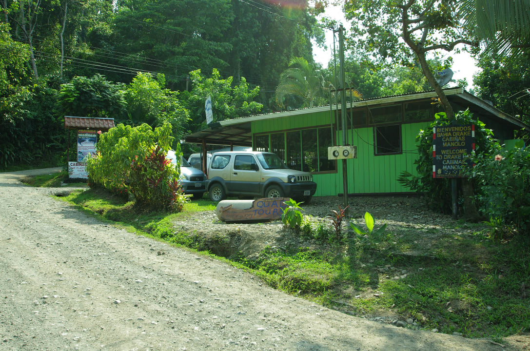 Außenansicht Guesthouse Cabinas Manolo Drake Bay