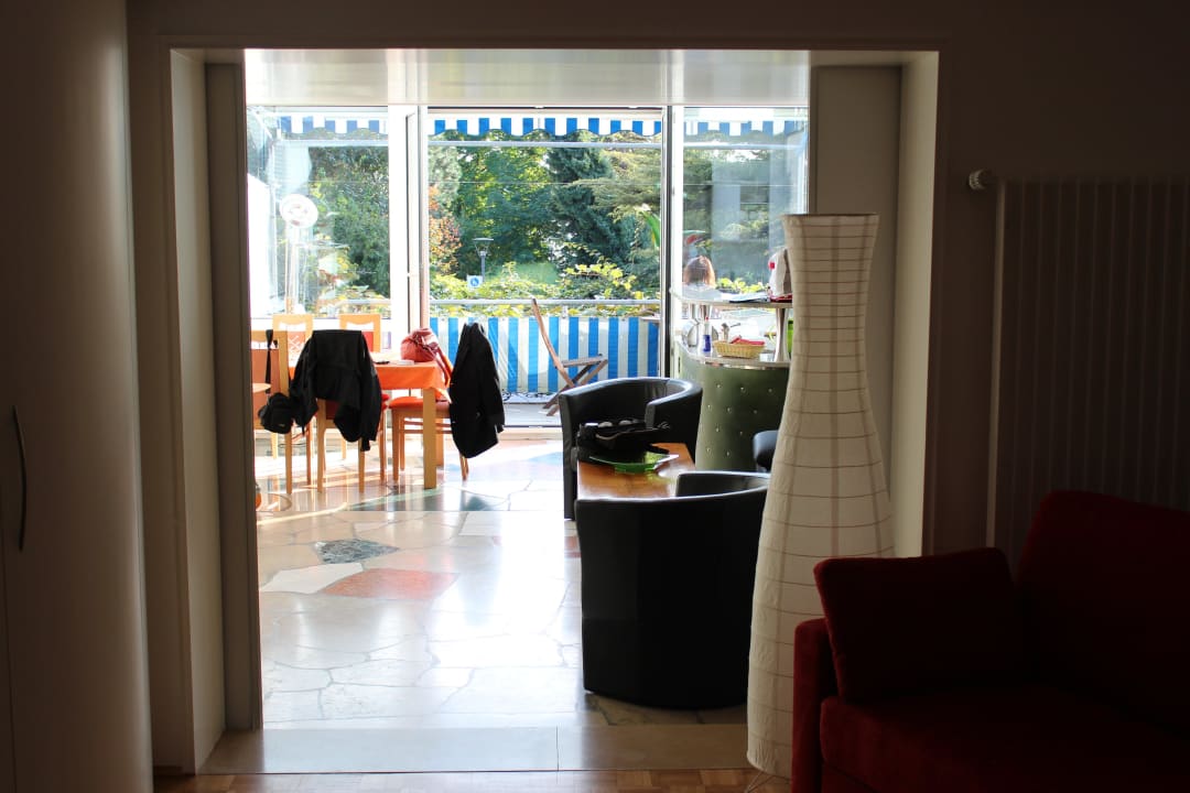 Blick vom Eingang zum Balkon Apart Hotel Stadtgarten
