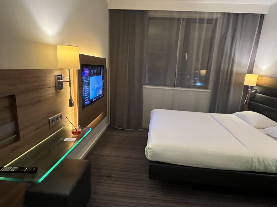 Zimmer Hotel MOXY Berlin Ostbahnhof