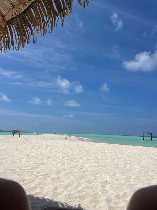 Strand Kuredu Island Resort & Spa