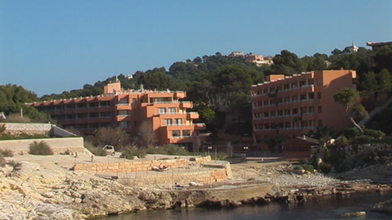 Hotelanlage FERGUS Style Cala Blanca Suites