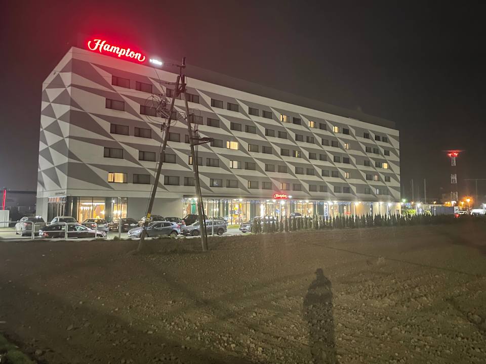 Außenansicht Hampton by Hilton Krakow Airport