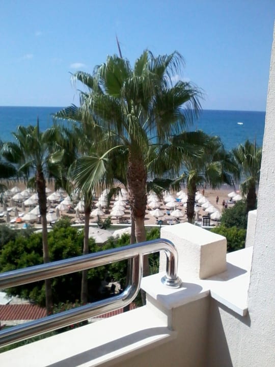 Schöner Strand vom Zimmer aus Melas Resort Hotel