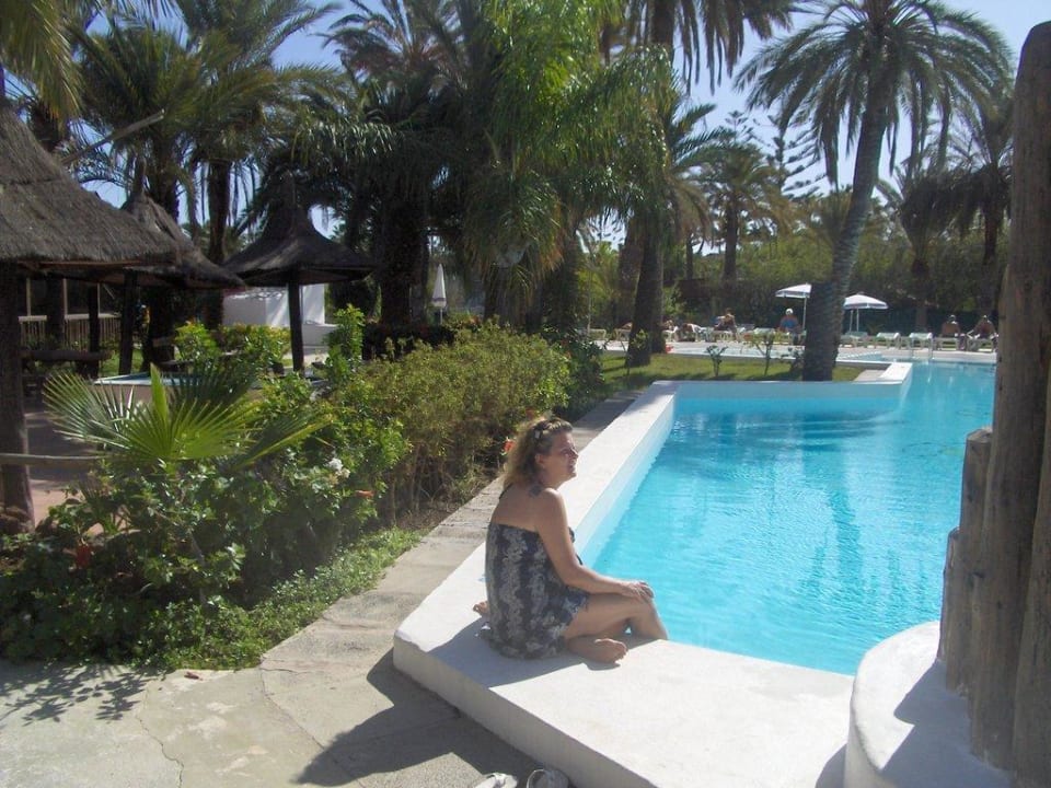 Der Pool HL Miraflor Suites Hotel