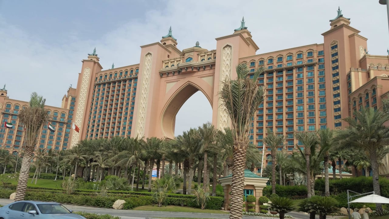 Atlantis Crowne Plaza Jumeirah Dubai
