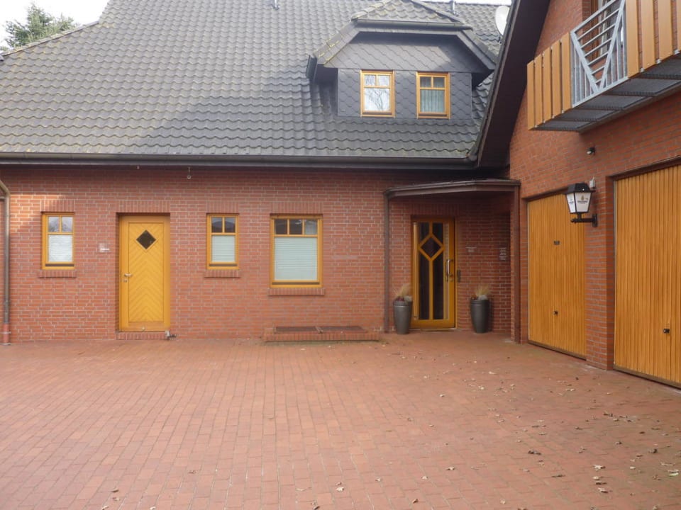 Eingang Nebengebäude Waldgasthof Schöning