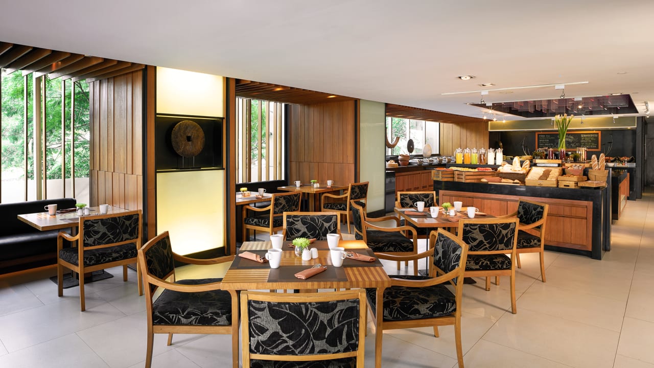 Gastro JC Kevin Sathorn Bangkok Hotel