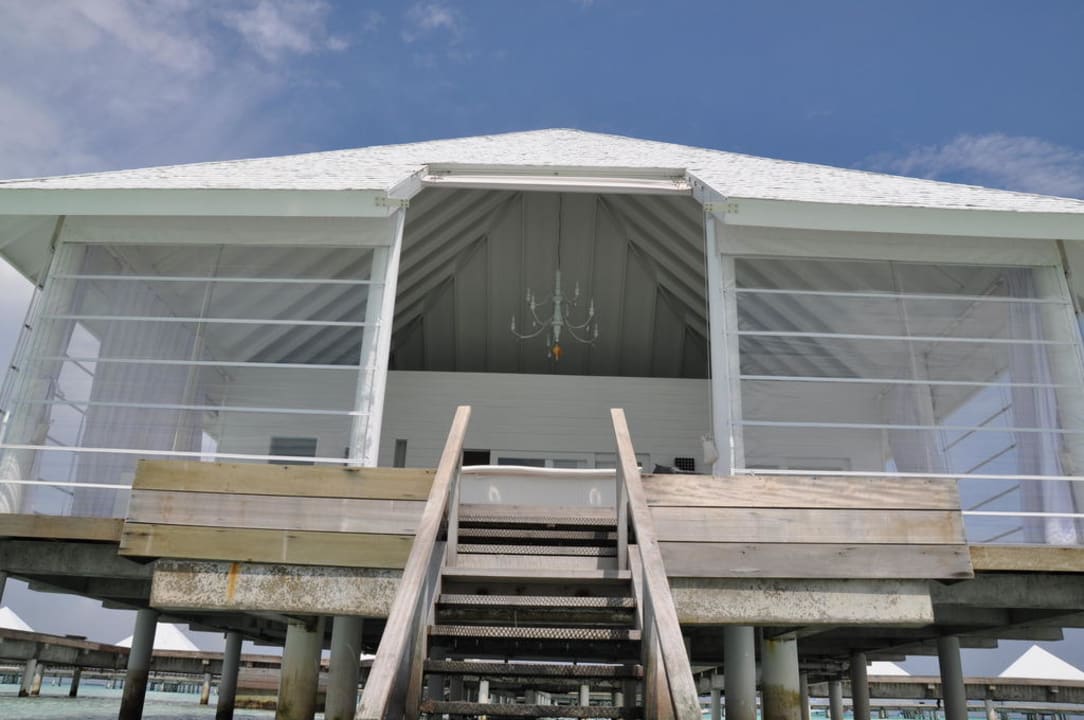 Wasservilla vom Meer aus ananea Diamonds Athuruga