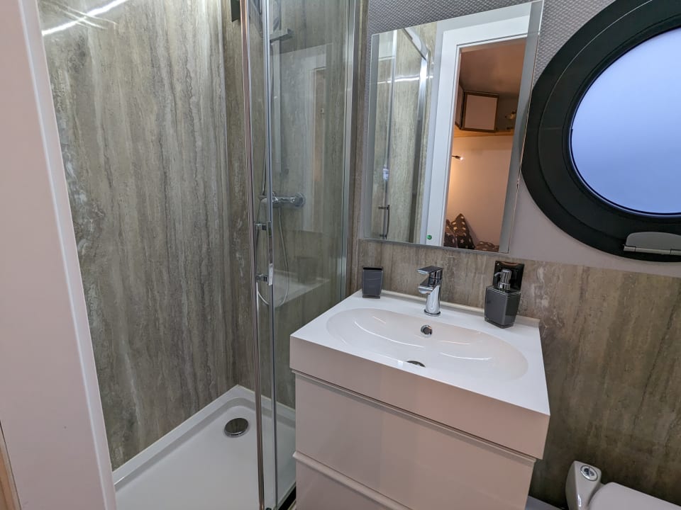 Zimmer Schwimmende Ferienwohnung