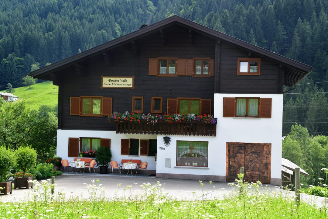 Außenansicht Frühstückspension Hannelore Willi