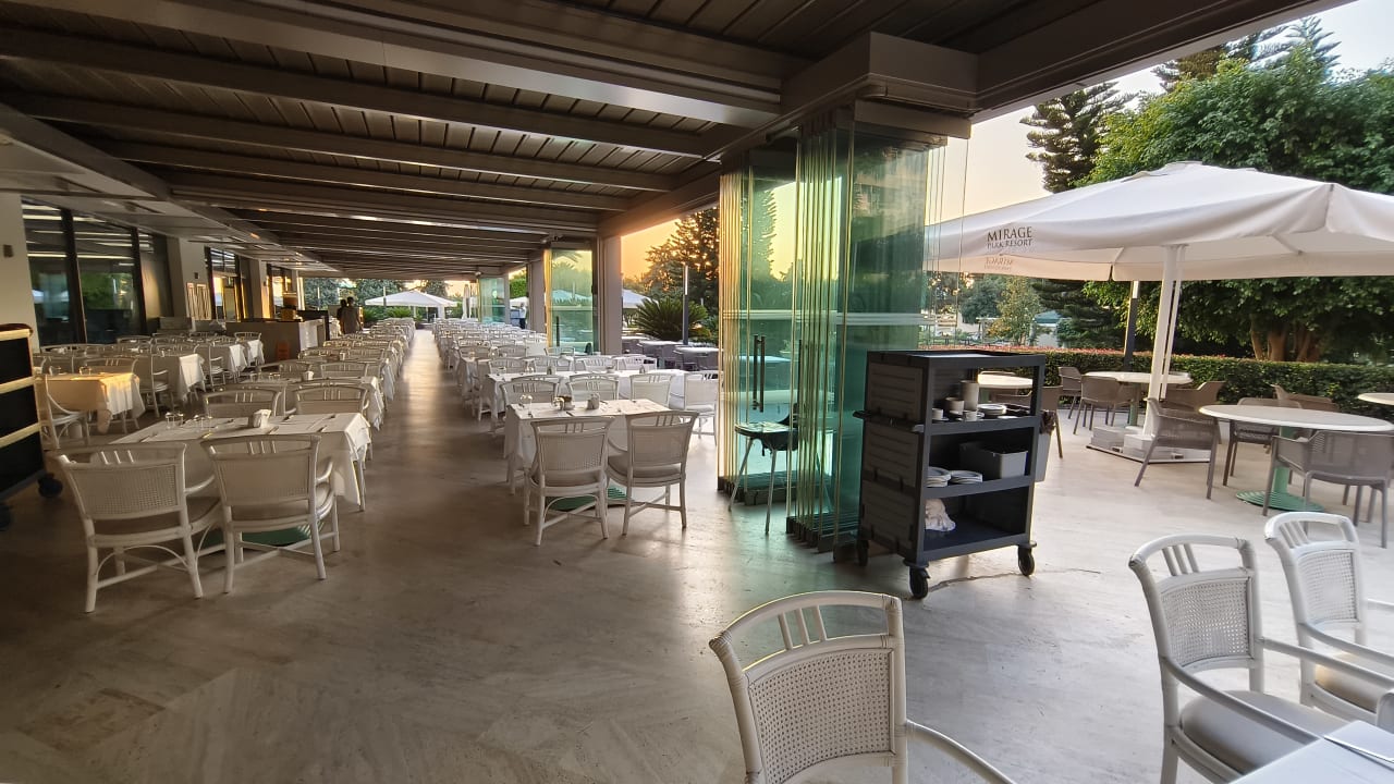 Gastro Mirage Park Resort