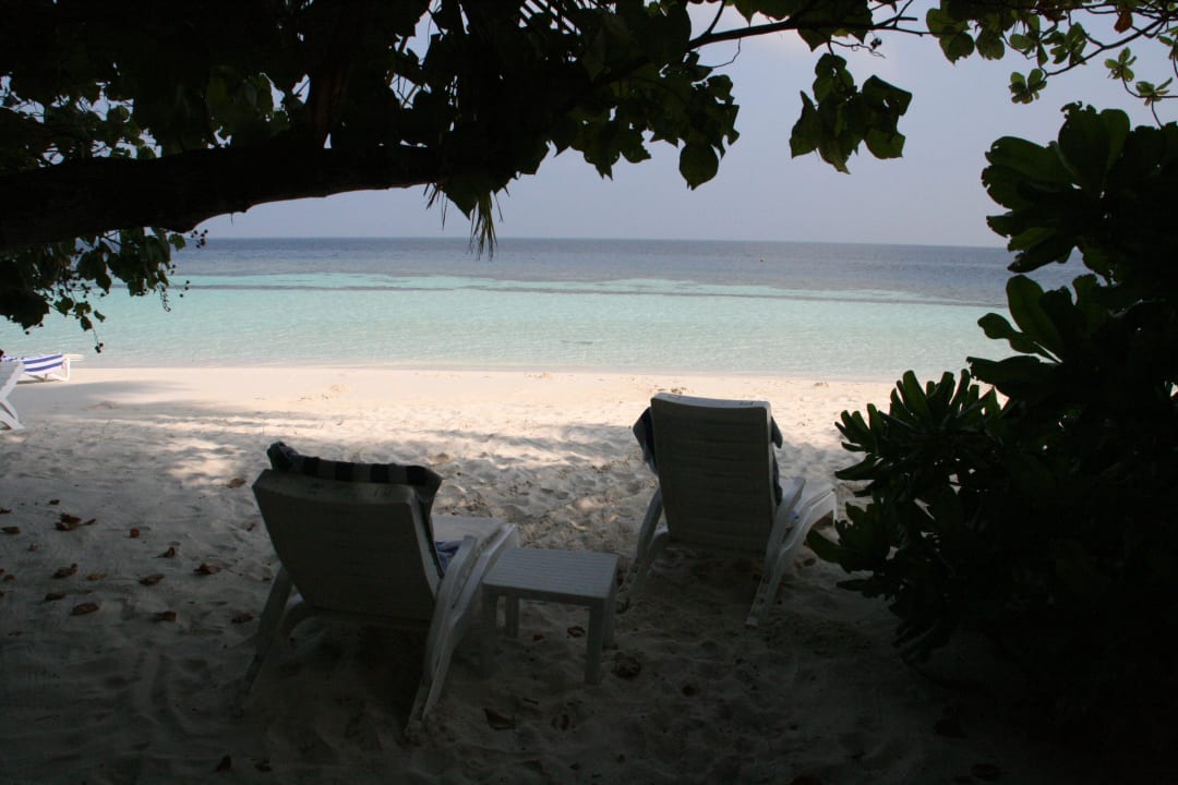 Strand vor 117 Angaga Island Resort