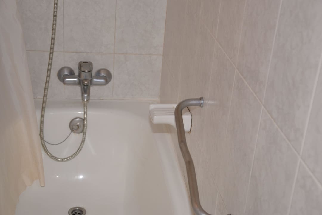 Bad Hotel RF San Borondon