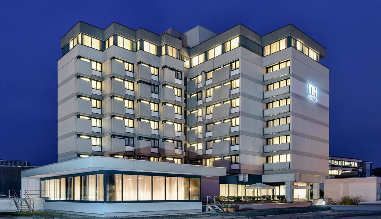 Facade Hotel NH Erlangen