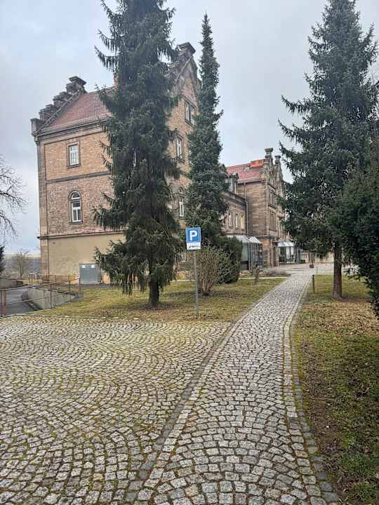 Außenansicht Hotel Schloss Nebra & Annex Himmelsscheibe