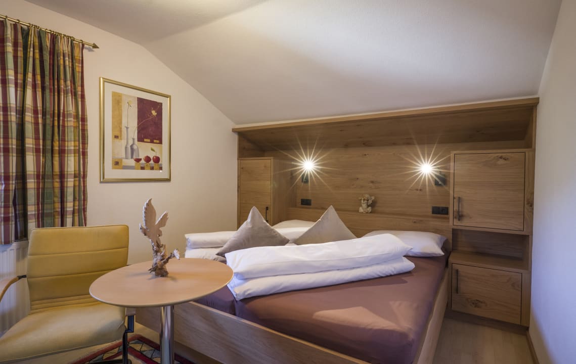 Zimmer Apartments Alpinschlössl Mayrhofen im Zillertal