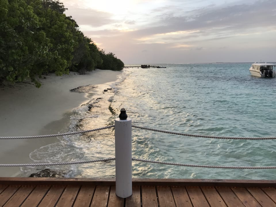 Strand Palm Beach Resort & Spa Maldives