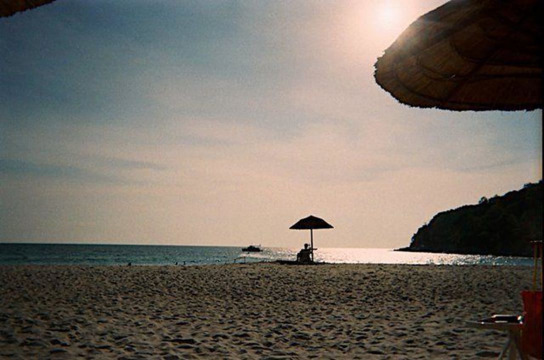 Baywatch Le Meridien Phuket Beach Resort