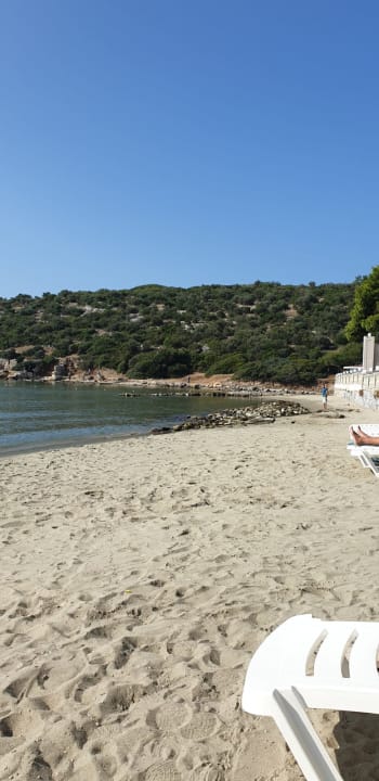 Strand Tusan Beach Resort