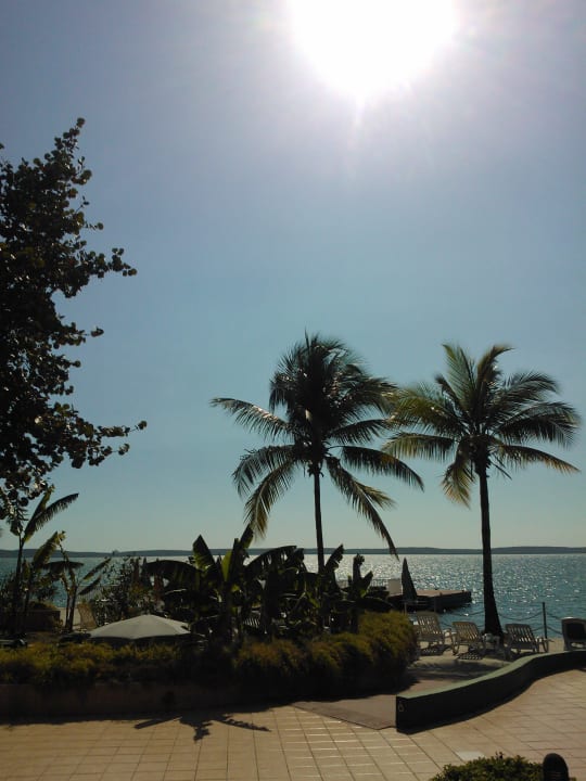 Nahe gelegene Uferpromenade Hotel Jagua Affiliated by Meliá