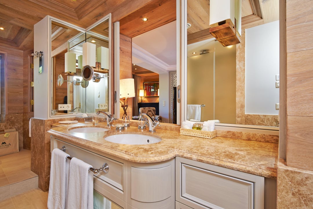 Wellness Juniorsuite Seefelder Joch Alpin Resort Sacher Seefeld-Tirol