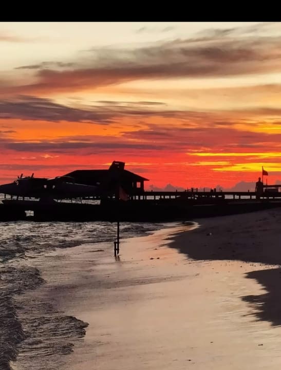 Strand Adaaran Select Meedhupparu Island Resort - Premium All Inclusive