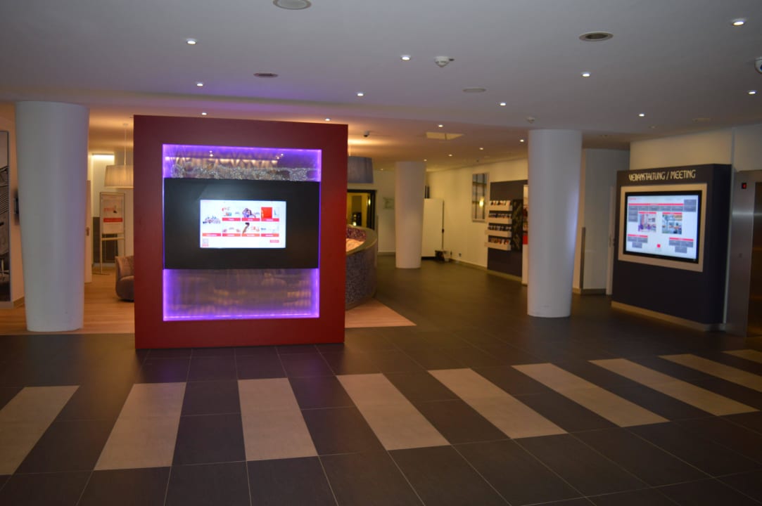 Lobby IntercityHotel Frankfurt Airport