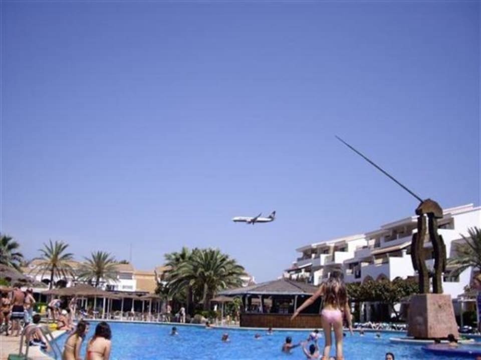 Anflug FERGUS Style Bahamas