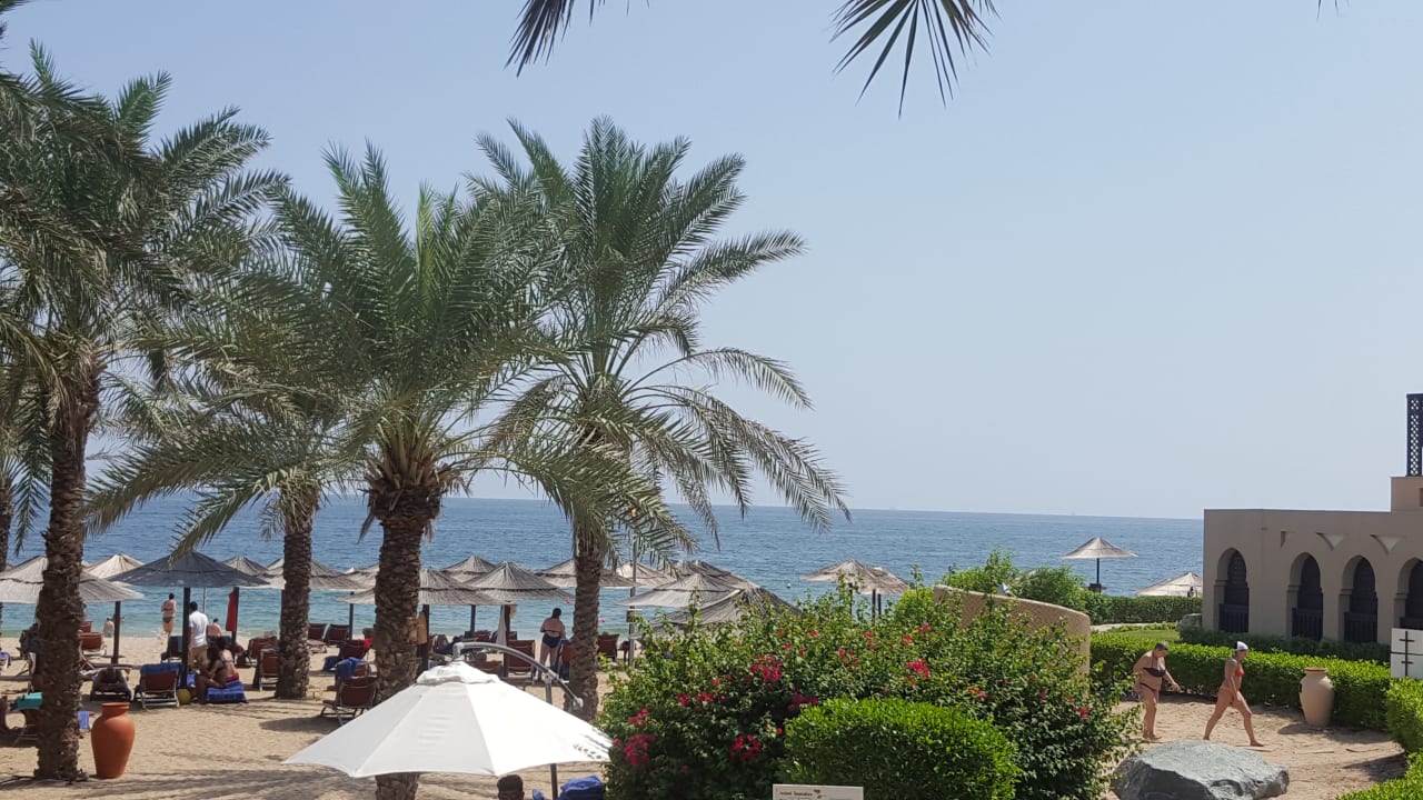 Strand Miramar Al Aqah Beach Resort