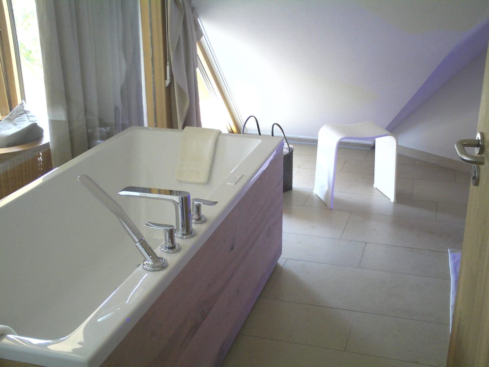 Kuschelsuite, Whirlwanne Hotel Hirschen Horn | Refugium am See