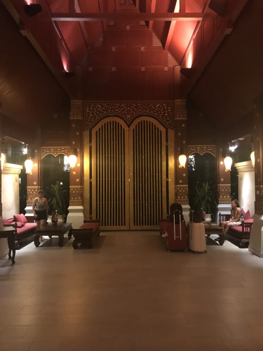 Lobby Burasari Phuket