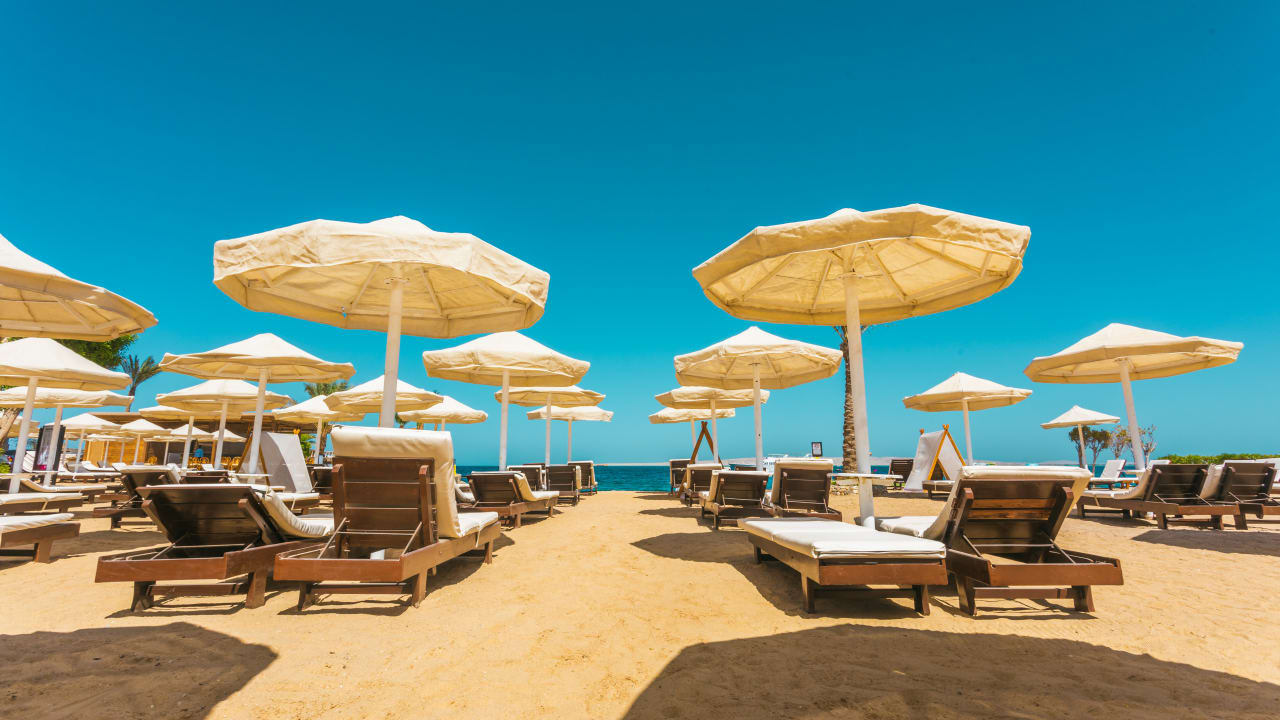 Strand La Rosa Waves Beach - Couple & Families Only