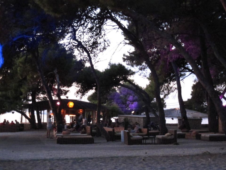 Tiki Bar Hotel Pinija