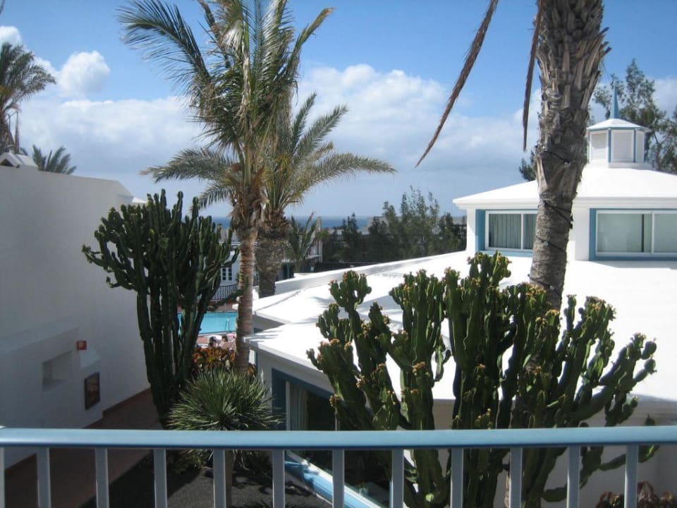 Blick vom Balkon Plus Fariones Apartamentos