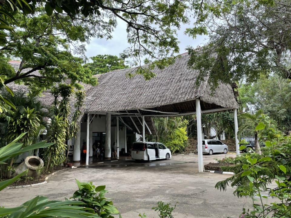Lobby Diamonds Leisure Beach & Golf Resort