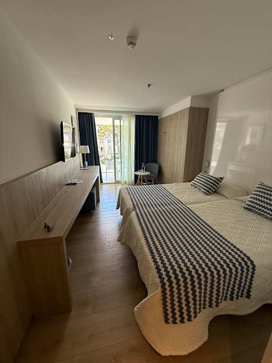 Zimmer Hipotels Bahía Cala Millor