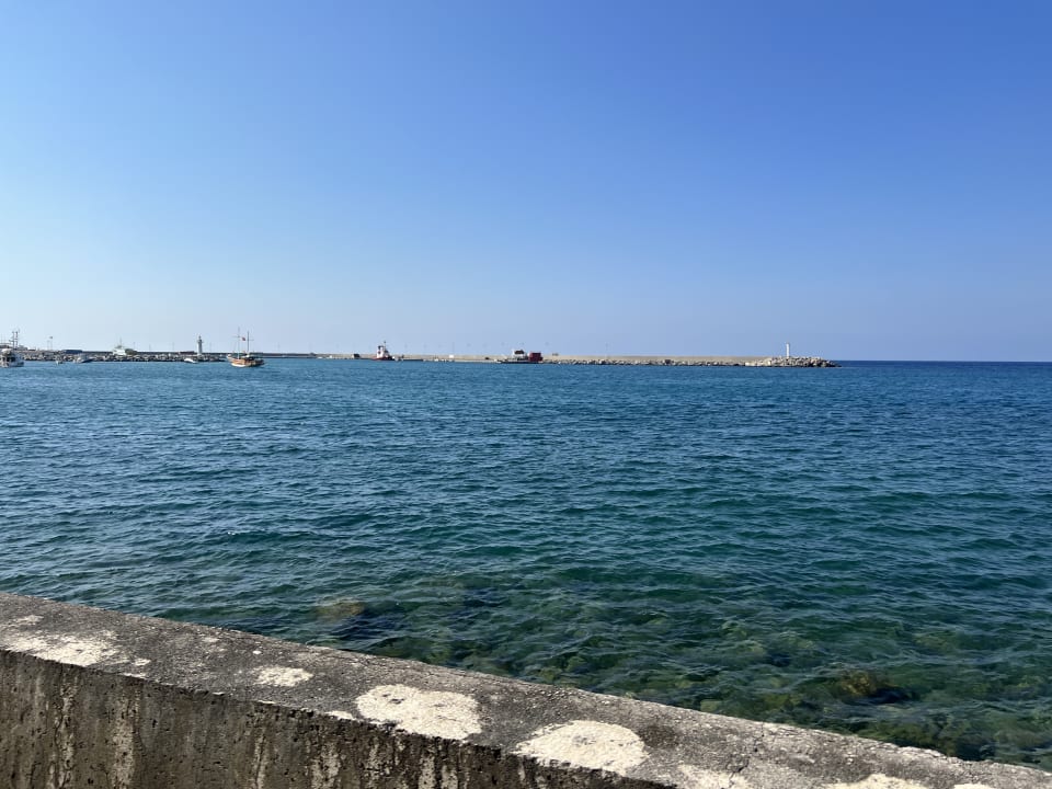 Strand Oscar Resort Hotel