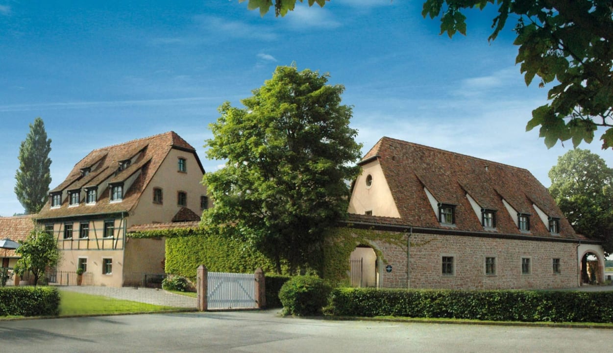 Facade Hotel/Restaurant HOTEL DE L'ILLWALD