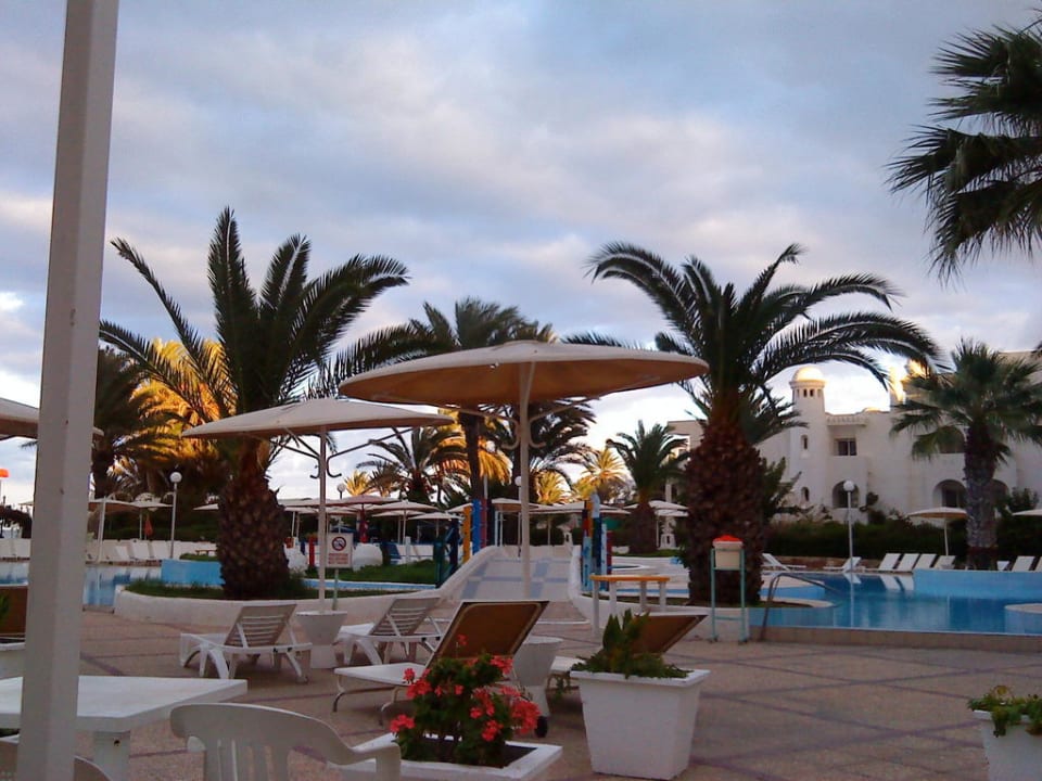 Pool Hotel El Mouradi Skanes Beach