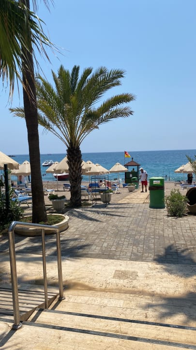 Strand Saphir Resort & Spa