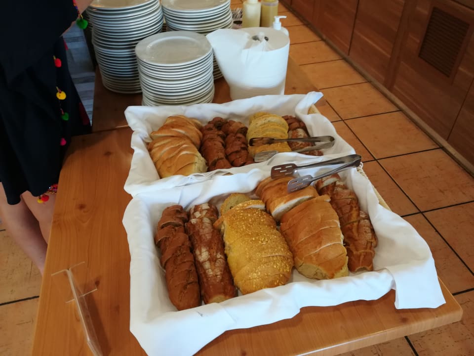 Gastro Dessole Dolphin Bay Resort